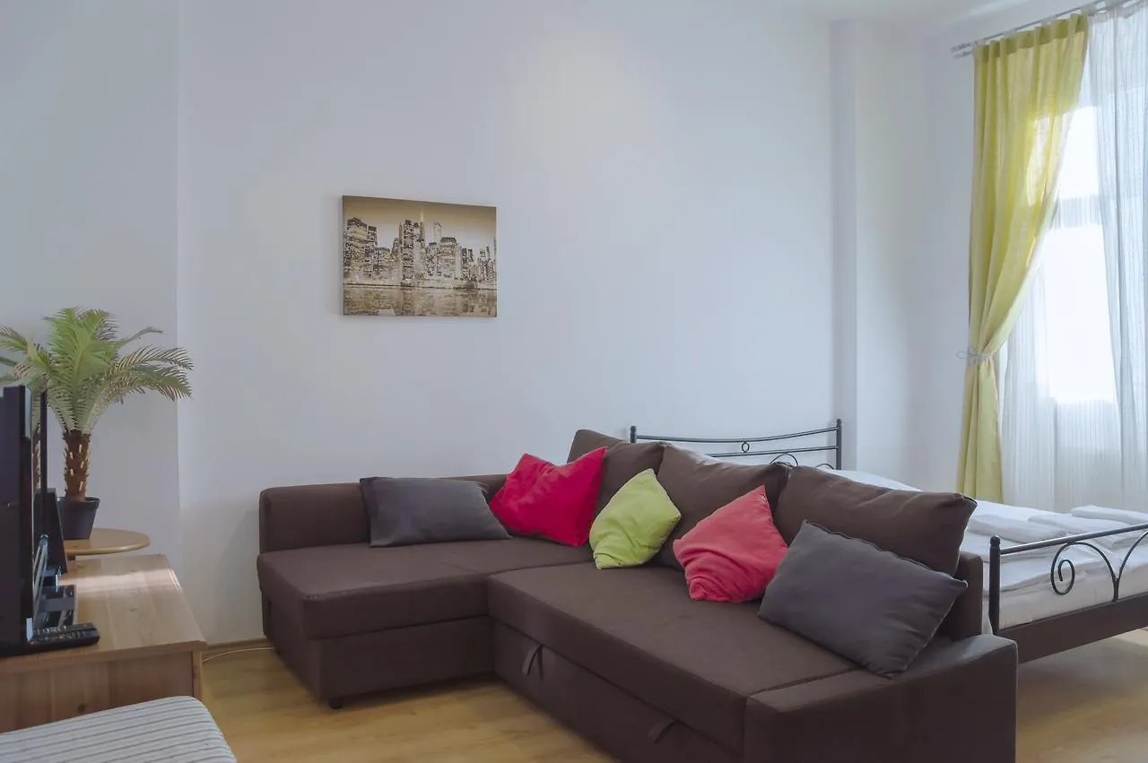 Modern Apartments Opatovicka Prague 0*,