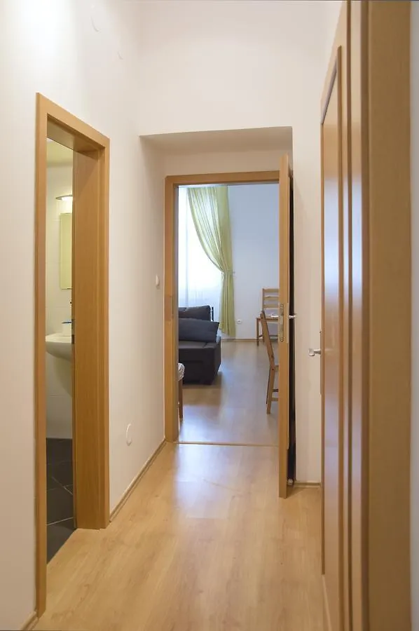 Modern Apartments Opatovicka Prague